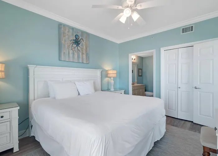 Holiday home Crystal Shores 1201 *