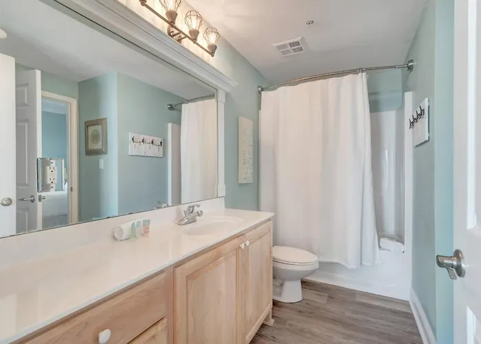 Holiday home Crystal Shores 1201 *